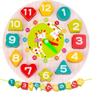 Wooden toy clock (WNDR14006)