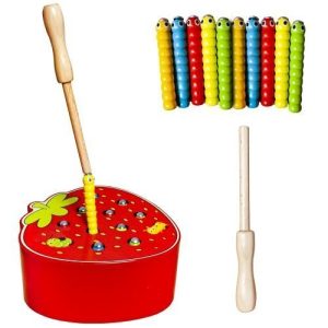 Wooden strawberry game (WNDR14675)