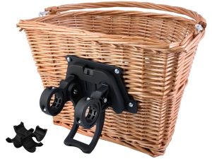 Beige wicker bicycle basket (WNDR17436)