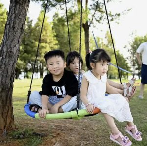 Stork’s Nest Swing for Kids – Ø110 cm, Max Load 150 kg, Outdoor Garden Fun – by KRUZZEL (WNDR25284)