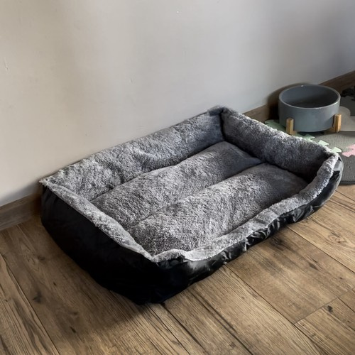 Durable & Comfortable Dog Bed – Large, Washable & Insulated Pet Sleeping Mat (WNDR24288) - Image 4