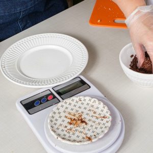 Electronic Kitchen Scale 10kg – Precision Digital Food Weighing Scale (WNDR24174)