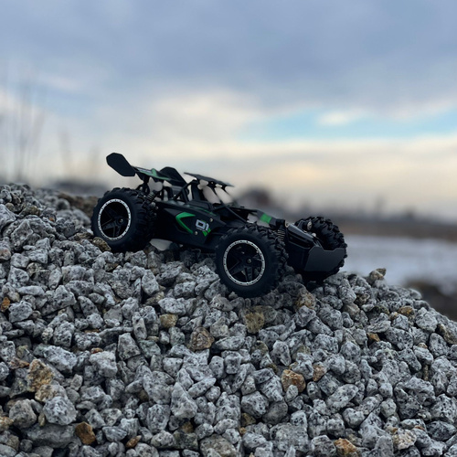 Fast Remote-Controlled Car with Durable Construction and 4 Shock Absorbers (WNDR24819) - Image 13