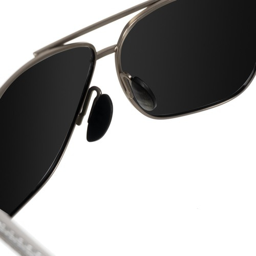 Polarized Sunglasses with UV 400 Filter + Case and Cloth (WNDR23633) - Image 7
