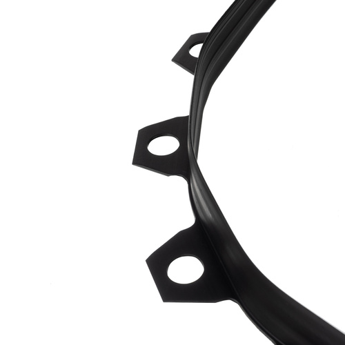 Flexible Garden Lawn Edge – 10m Black Border with 20 Mounting Pegs (WNDR24561) - Image 12