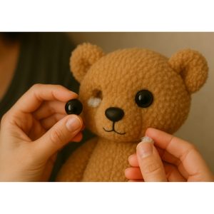 MAALEO 560-Piece Safety Eyes and Noses Set with Organizer – for Plush Toys, Teddy Bears & DIY Crafts (WNDR25761)