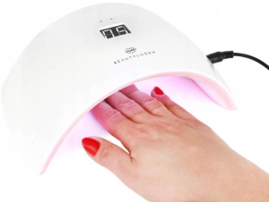 Beautylushh sun 9S UV/LED nail lamp – 15 LEDs, 24W, white with practical clips (WNDR8865)