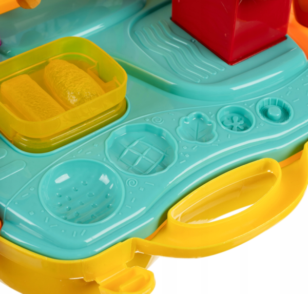 Colorful play dough suitcase for kids – creative craft kit for travel and home play (WNDR23202) - Image 5