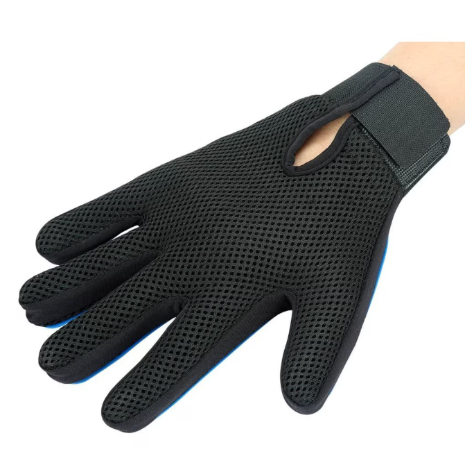 Silicone pet grooming glove – 23 x 15.5 cm, soft massaging bristles for cats and dogs (WNDR5405) - Image 6